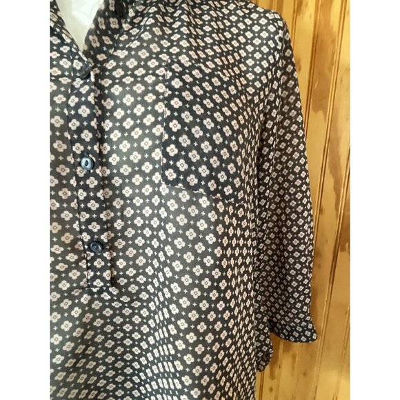 American Eagle Outfitters Shirt Top Button Front Floral Long Sleeve XS - Picture 5 of 8